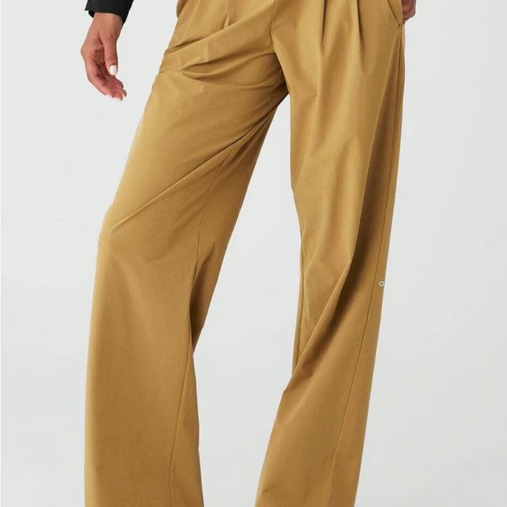 Alo Yoga suit up trouser golden olive branch